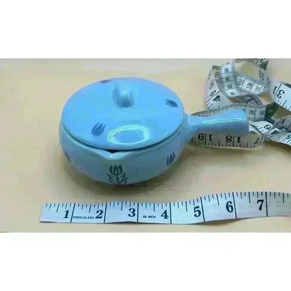 Vintage Cronin Blue Tulip Pottery Bakeware Casserole with Lid - Picture 2 of 5